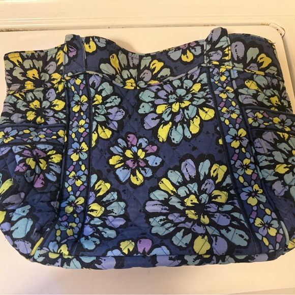 Vera Bradley Handbags - Vera Bradley sweet pleat tote Indigo Pop